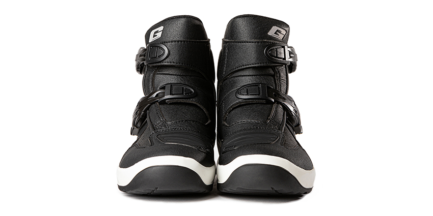 gaerne-zabaki-pantera-black