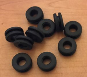 mv-agusta-bukse-gumijas-18x8x7-5