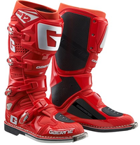 GAERNE zābaki SG 12 solid red