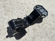 husqvarna-stiprinajums-akumulatoram-19-