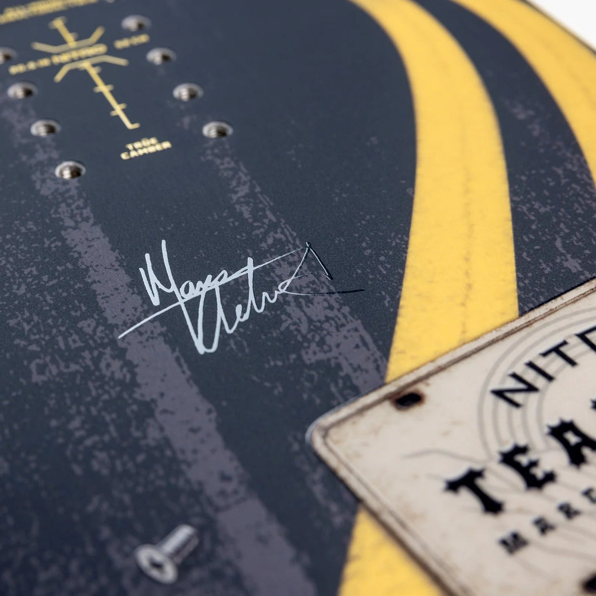 NITRO Team Pro M. Kleveland snowboard