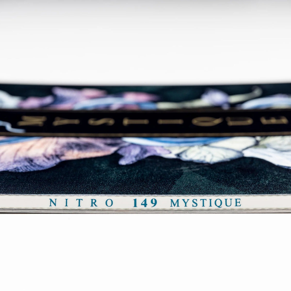 NITRO Mystique WMS Gullwing snowboard