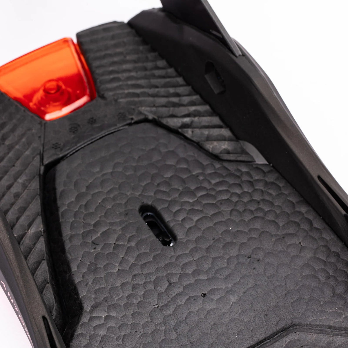 NITRO Phantom+ ultra black/red stiprinājumi