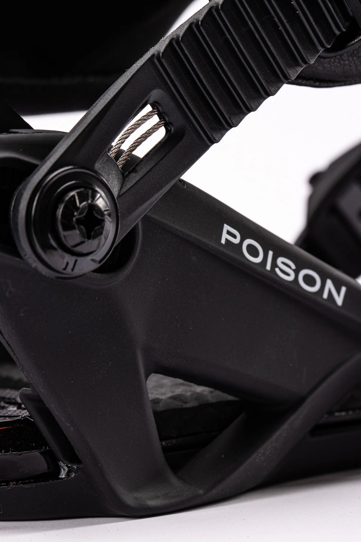 NITRO W Poison ultra black stiprinājumi