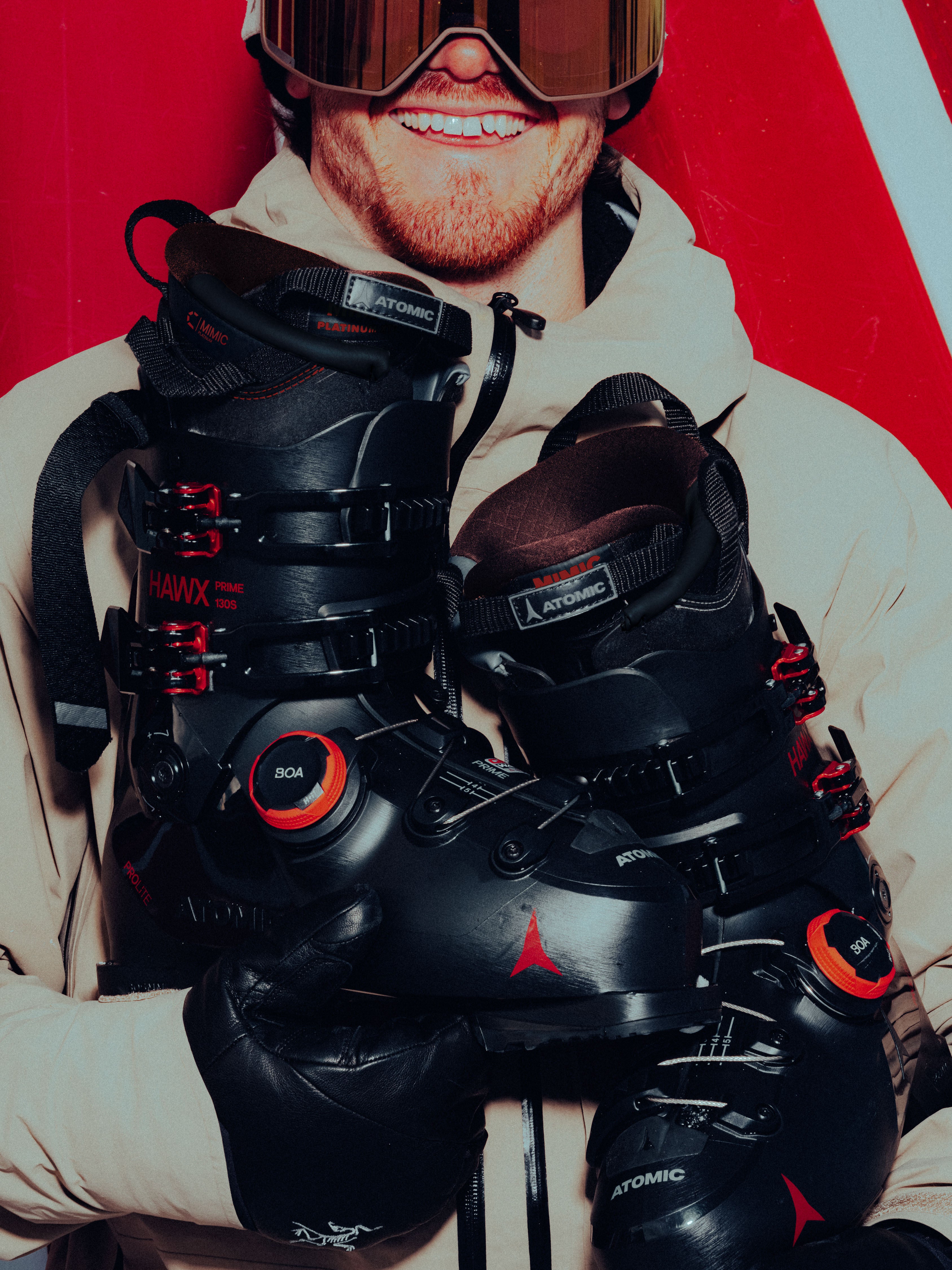 ATOMIC Hawx Prime 130 S Boa black/red boots