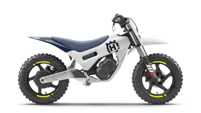 HUSQVARNA motocikls EE 2 '25