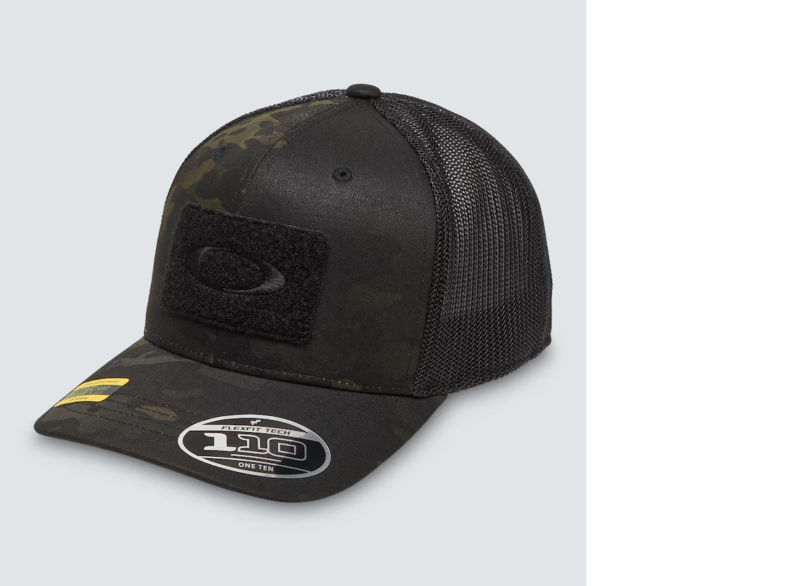 oakley-cepure-multicam-110-black-camo