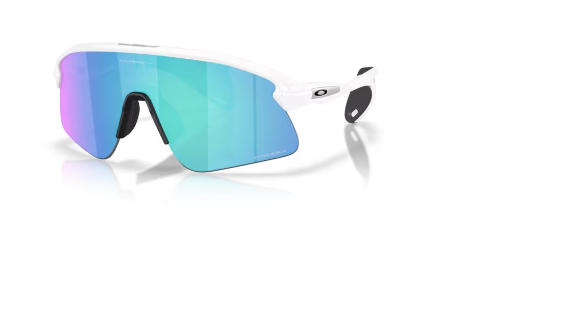 oakley-stunt-devil-matt-white-w-prizm-sapphire-saulesbrilles