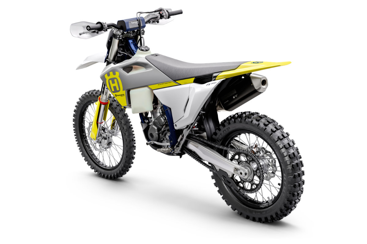 husqvarna-motocikls-fc-450-23