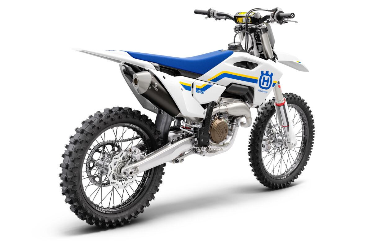 husqvarna-motocikls-fc-250-heritage-23