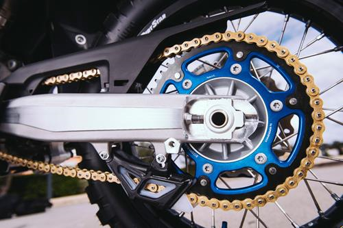 husqvarna-zobrats-aizm-twinring-blue