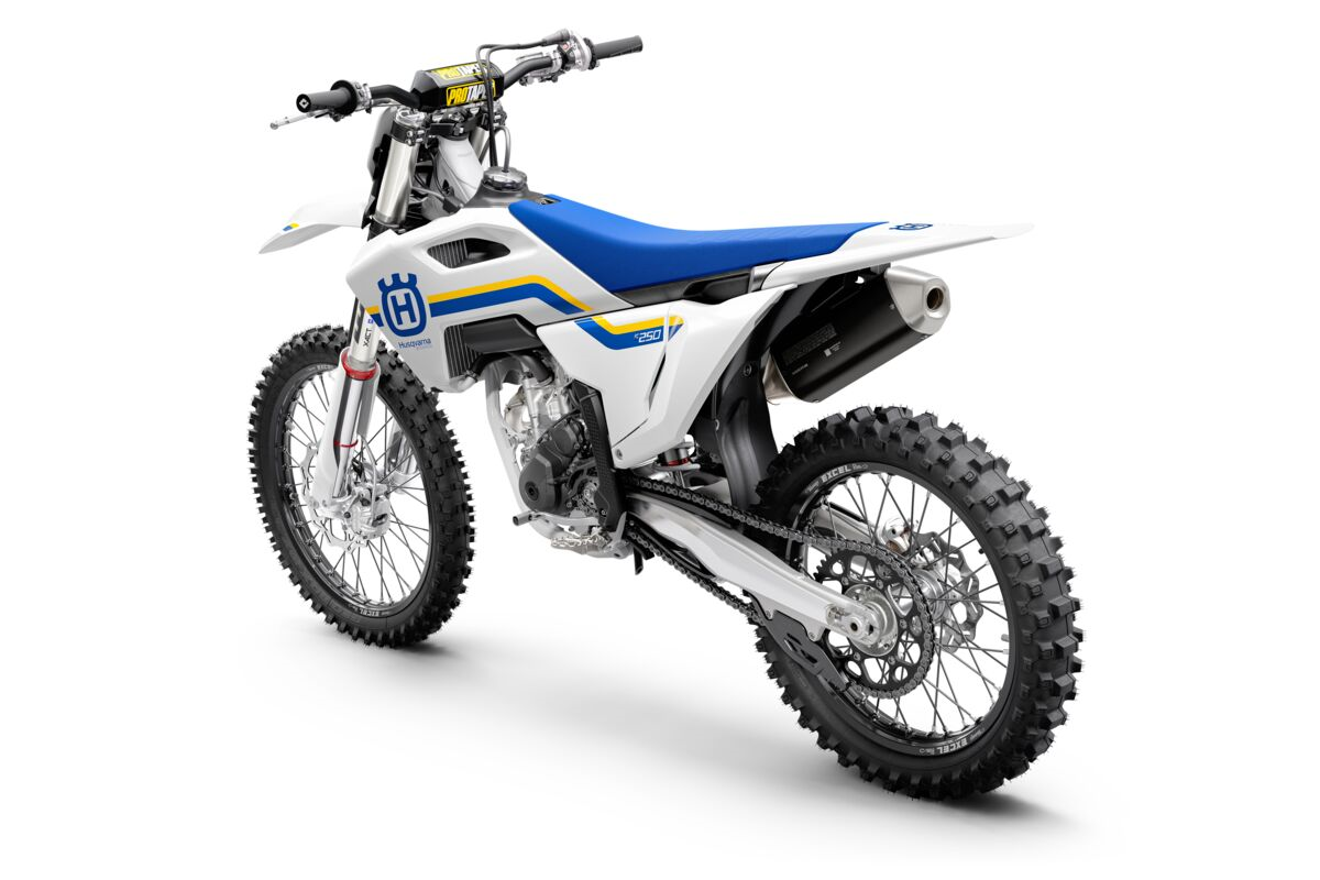 husqvarna-motocikls-fc-250-heritage-23