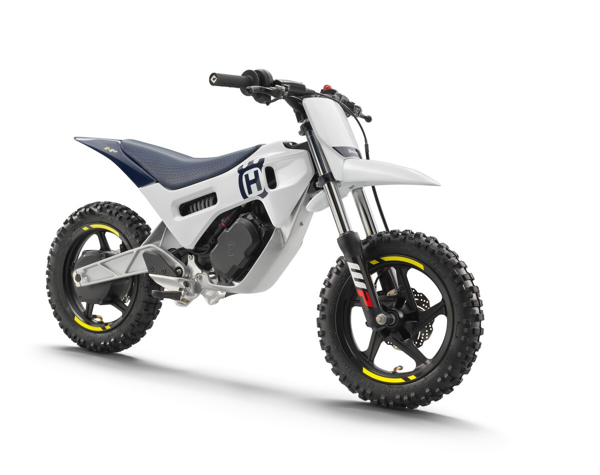 husqvarna-motocikls-ee-2-25