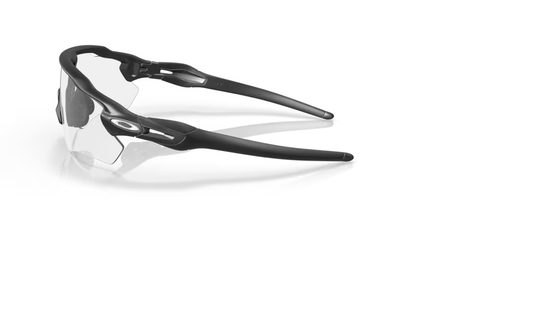 oakley-saulesbrilles-radar-ev-path-steel-w-clear-50-black-iridium-photo