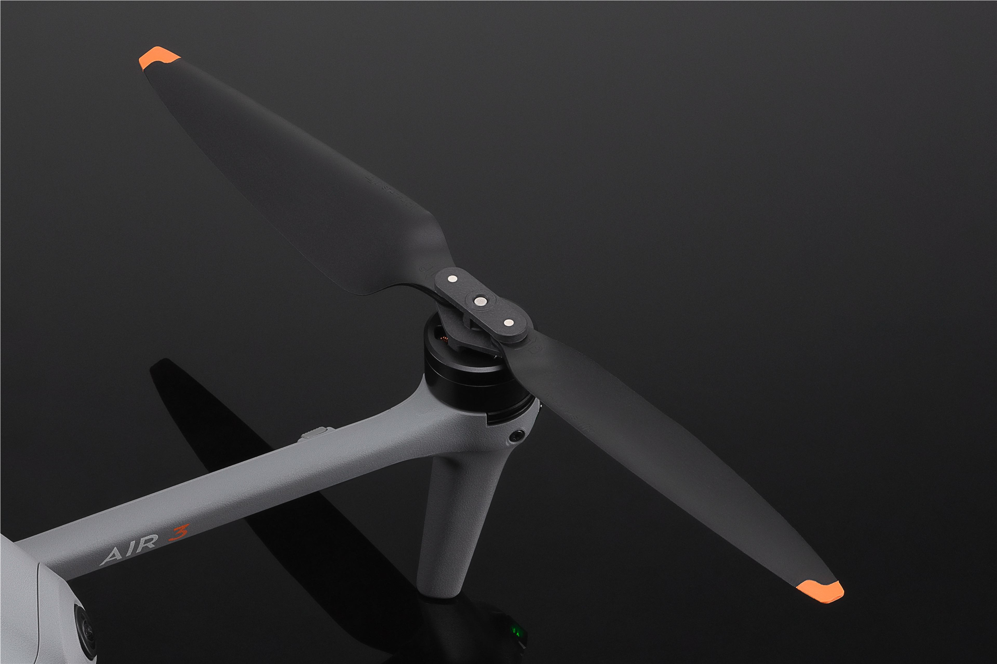 dji-propelleri-air-3-low-noise