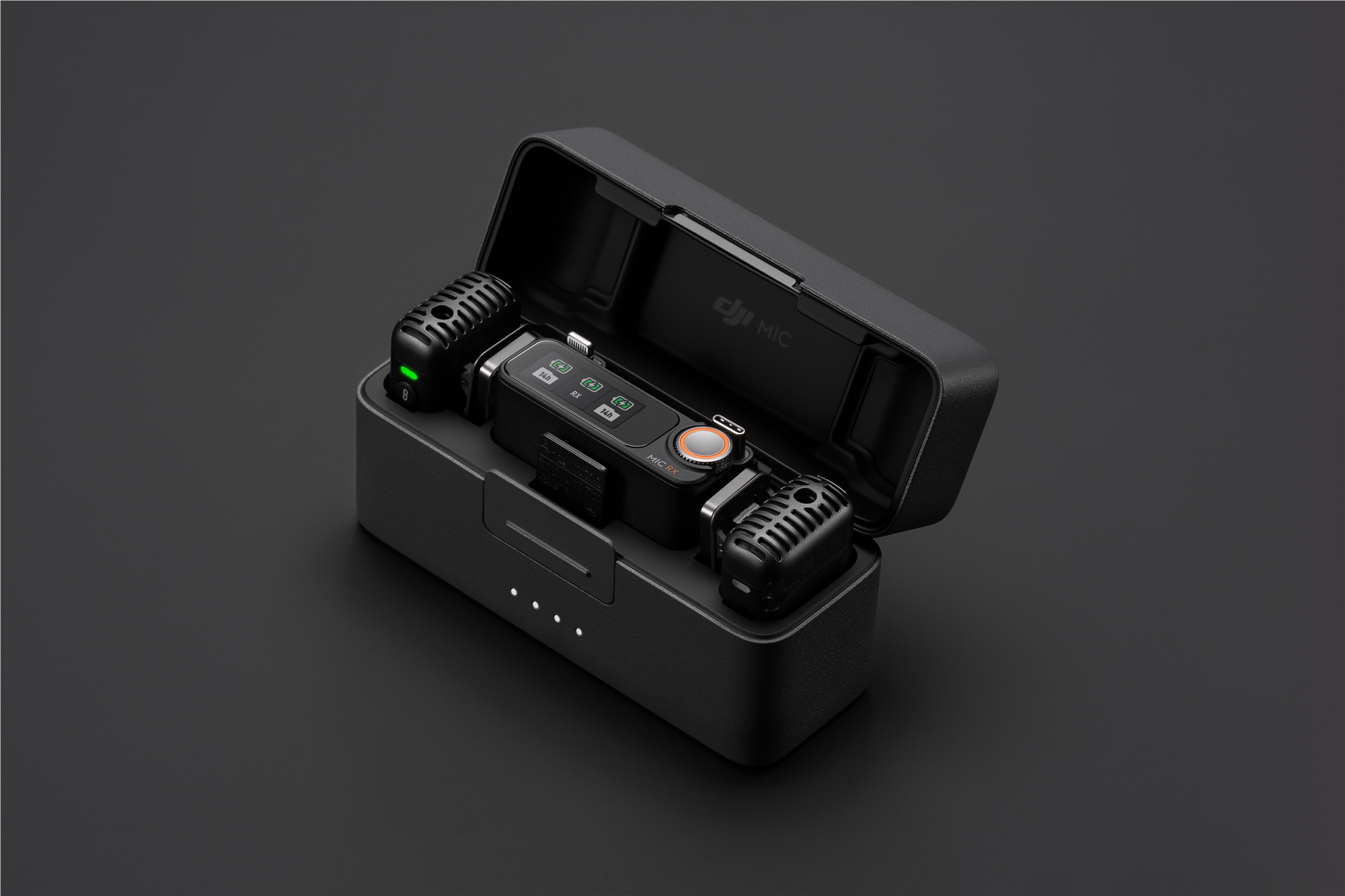 dji-uzlades-stacija-mic-2