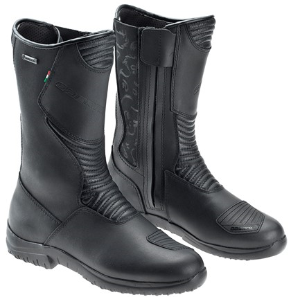 gaerne-zabaki-black-rose-gore-tex-black