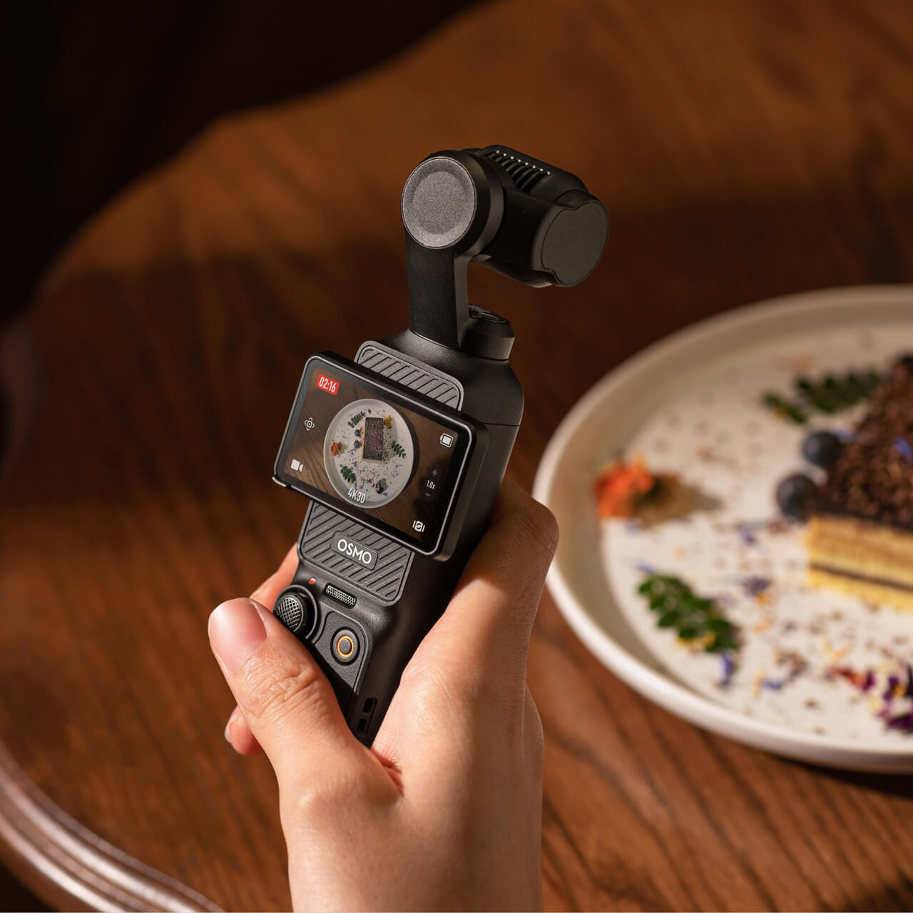 dji-kamera-osmo-pocket-3-creator-combo