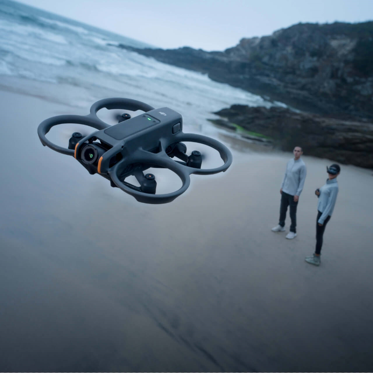 dji-drons-avata-2-fly-more-combo-3-akumulatori-