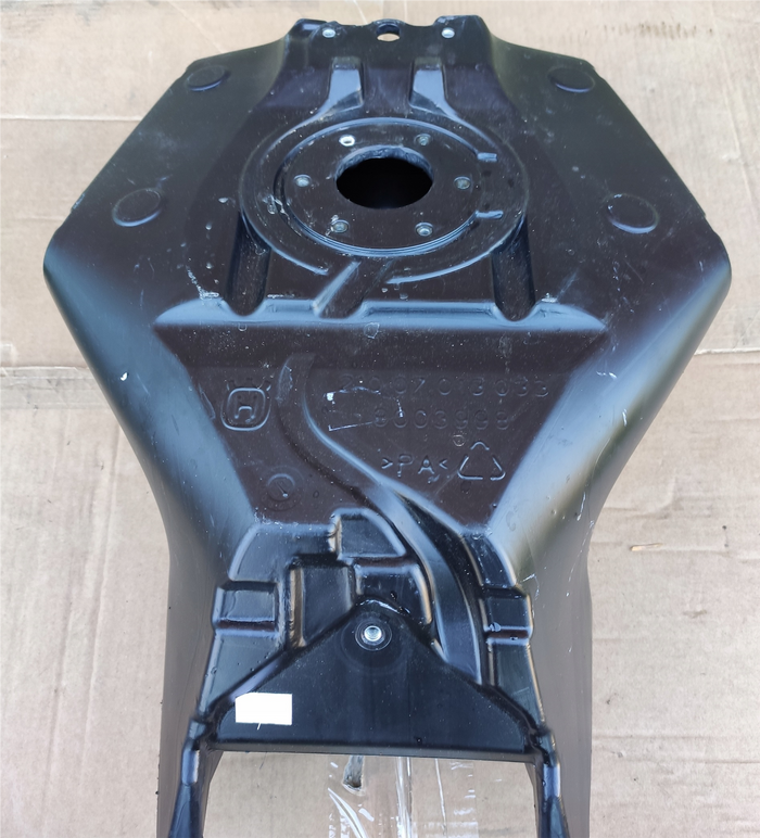 HUSQVARNA bāka degvielas SVR/Vit 701 '18-'20