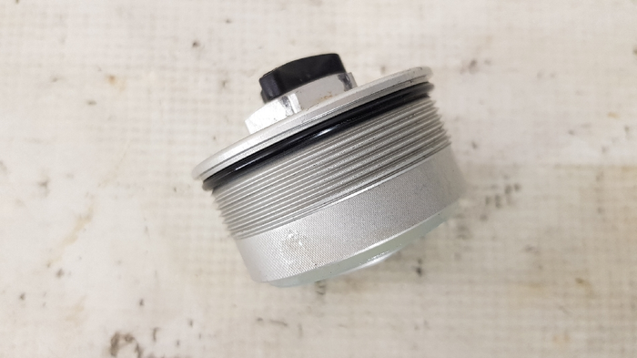 HUSQVARNA skrūve vāks pr amort galam M51x1.5