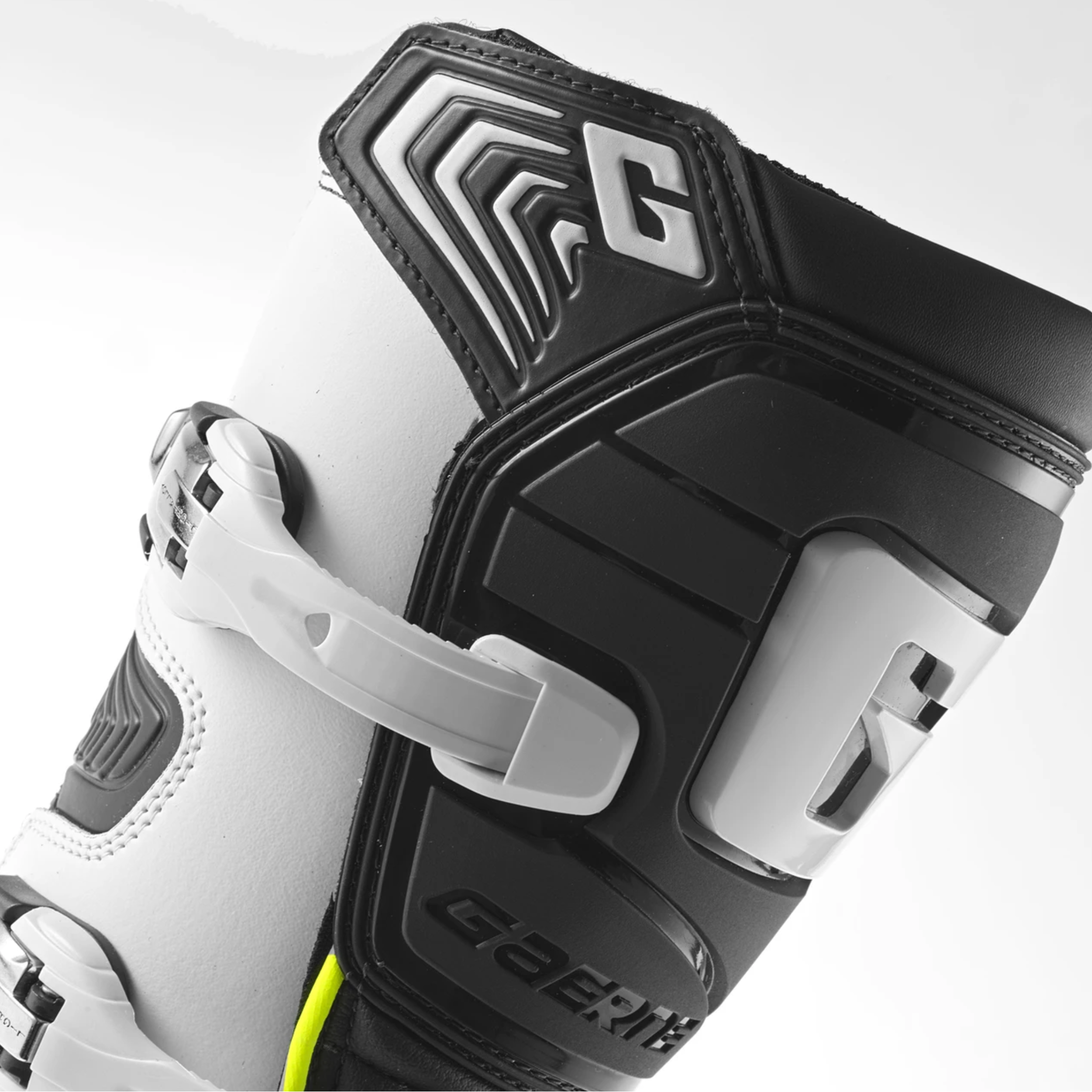 GAERNE zābaki Balance Pro Tech white/black/yellow fluo