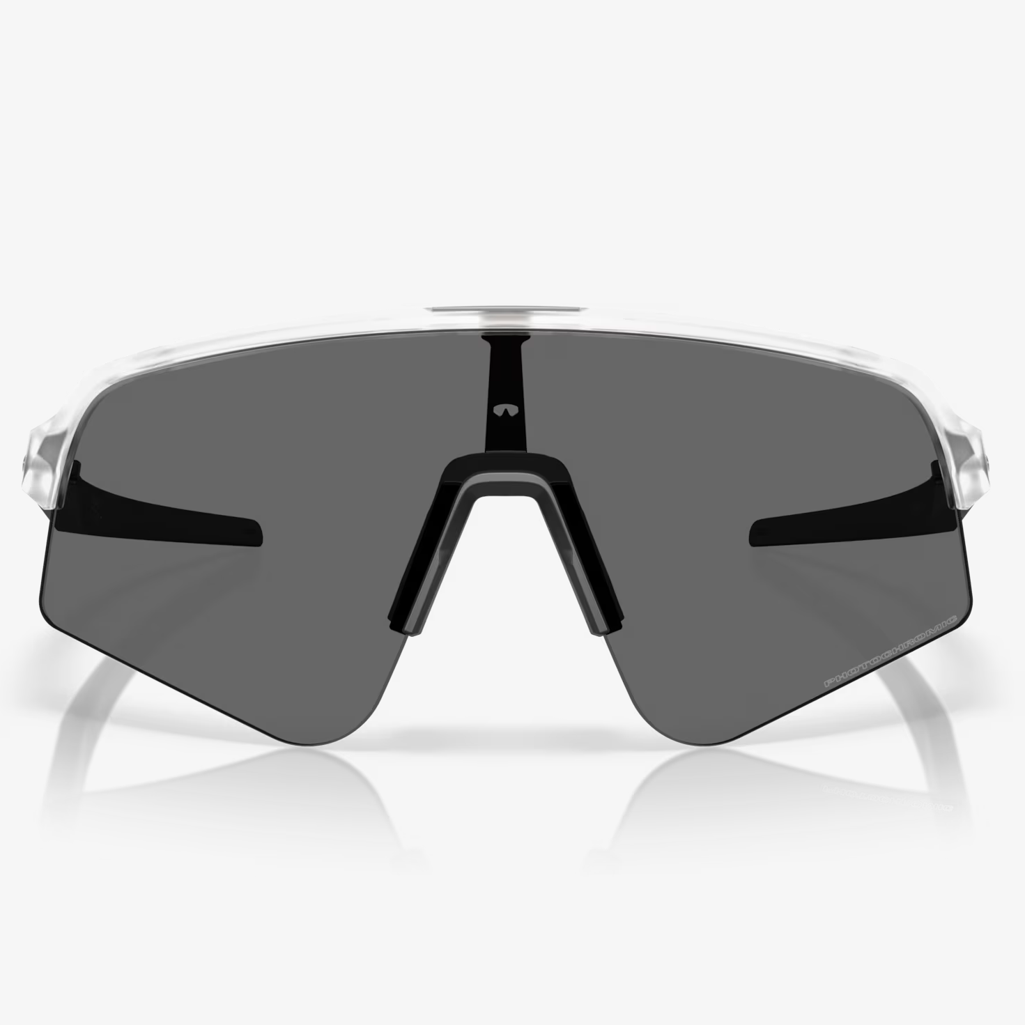 OAKLEY saulesbrilles Sutro Lite Sweep matētas caurspīdīgas ar fotohroniskajām lēcām