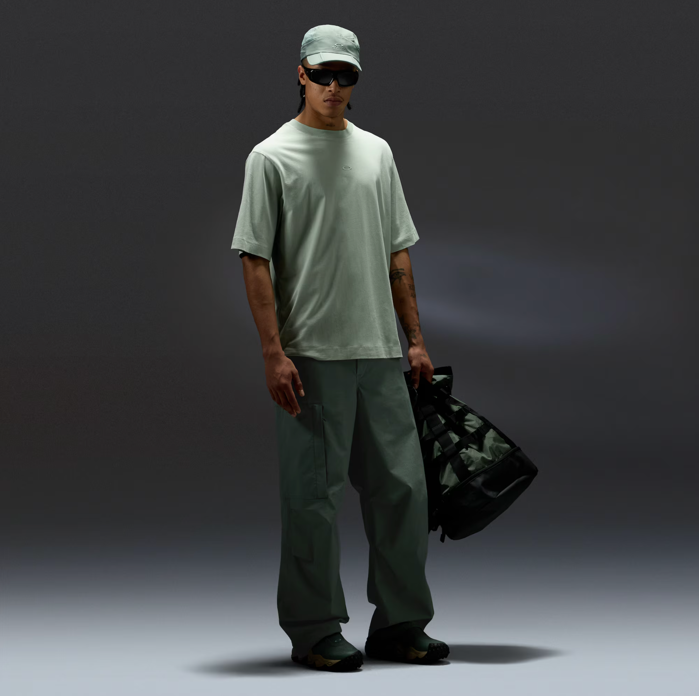 OAKLEY Reserve Momento Protopia Tee t-krekls faded green