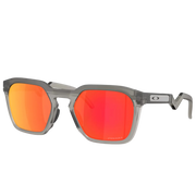 OAKLEY saulesbrilles HSTN SQ matētas pelēkas dūmakainas ar Prizm Ruby lēcām
