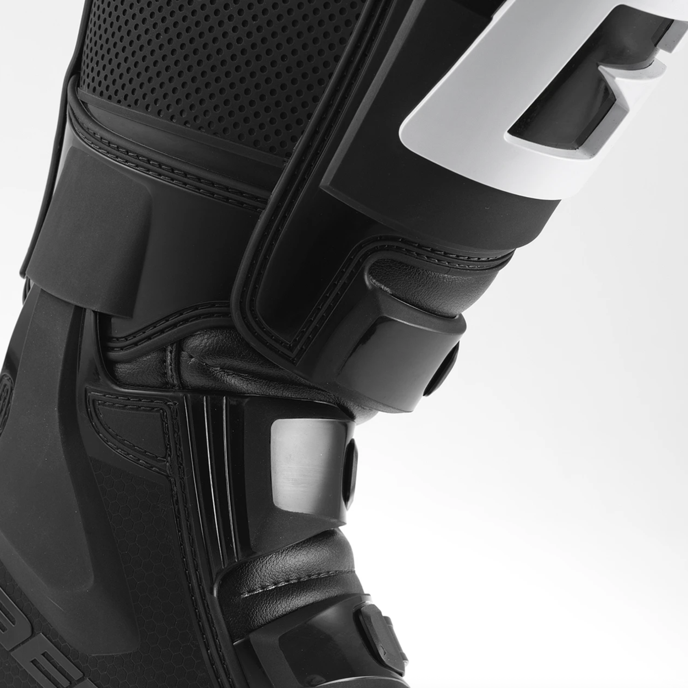 GAERNE saapad GX1 Enduro mustad
