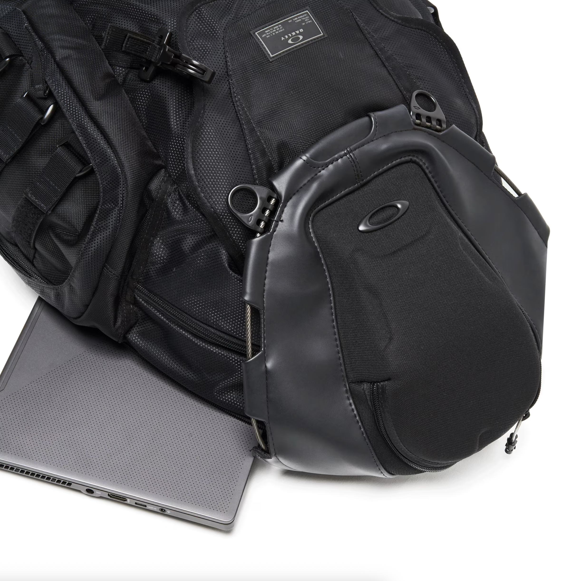 OAKLEY soma Kitchen Sink 34L