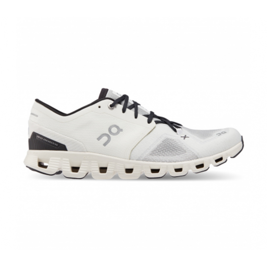 ON apavi Cloud X3 white/black 