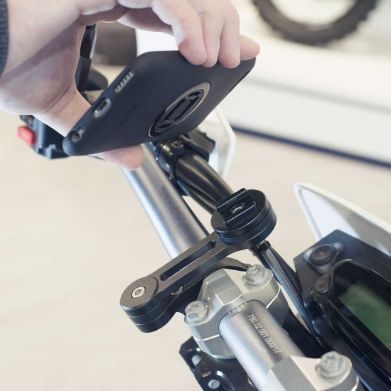 SP stiprinājums uz stūres Moto Mount Pro black