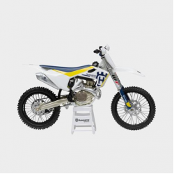 HUSQVARNA modelītis FC 450 '18
